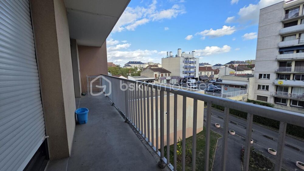 Vente Appartement Appartement F2 - 49 m2 - balcon et place de parking privative Melun