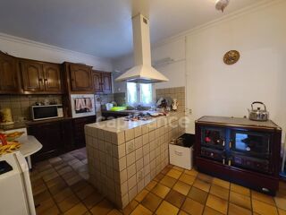  Maison � vendre 7 pi�ces 180 m�