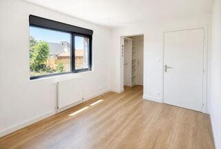  Maison à vendre 10 pièces 210 m²