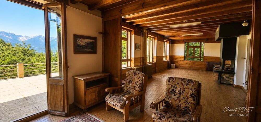 à vendre  Propriété/château Embrun (05200)