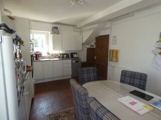 Vente Maison Maison à vendre 6 pièces proche de PONT D'OUILLY (14) de 120 m² habitables sur 1,5 Ha de terrain et dépendances Pont d ouilly