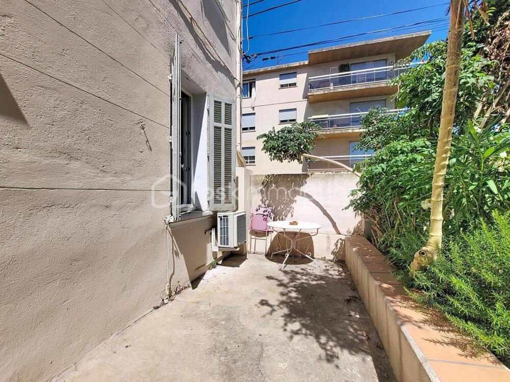 Studio avec terrasse  Quartier calme à 5 min du port de La Seyne-sur-Mer