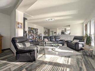  Maison  vendre 9 pices 174 m