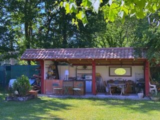  Maison  vendre 6 pices 210 m