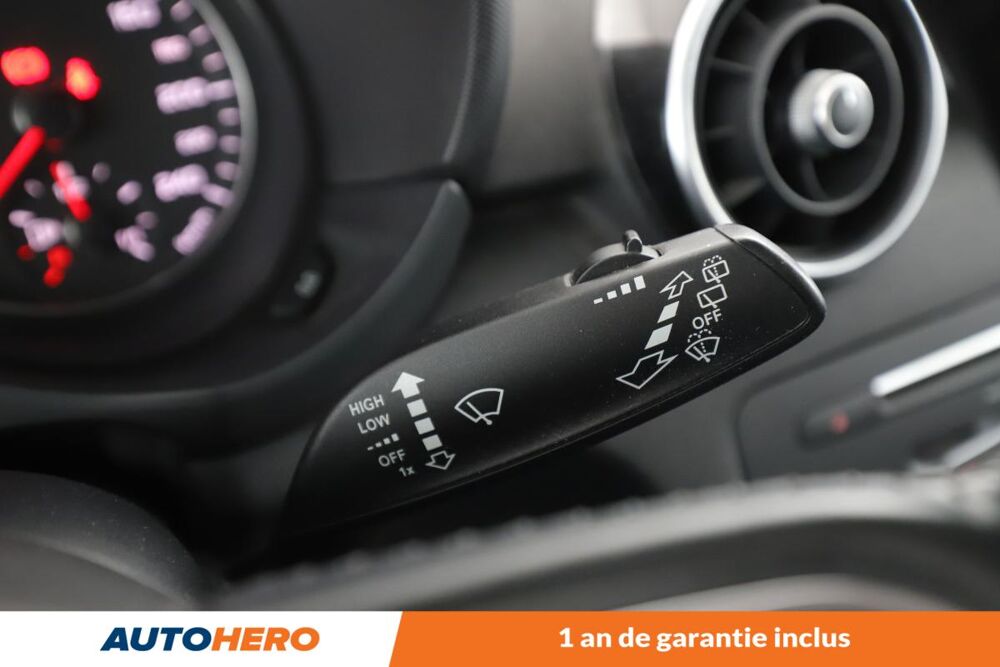 A1 1.4 TDI Ultra Ambiente 90 ch 2015 occasion 92130 Issy-les-Moulineaux
