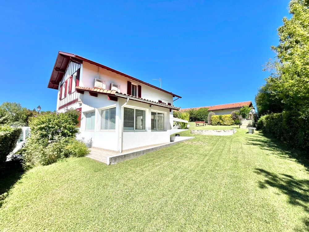Maison 6 pièces 160 m² · à Mouguerre · 160 m² · 508 800 €