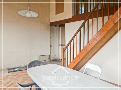   Maison en pierre � r�nover avec cour et garage au c�ur de Puymirol Maison - 3 pi�ce(s) - 55 m�