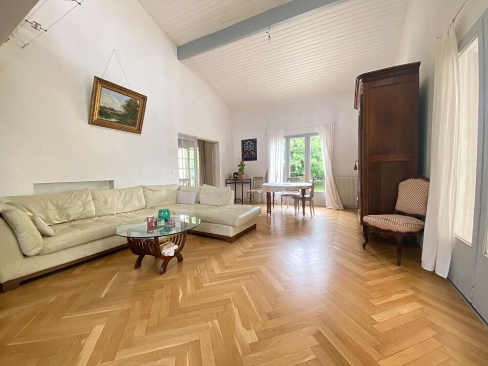 Vente Maison Belle maison de 4 ch sur magnifique jardin dans un quartier résidentiel d'Eysines, intra rocade 210 m2 Eysines