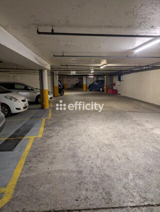  Parking / Garage � vendre 11 m�