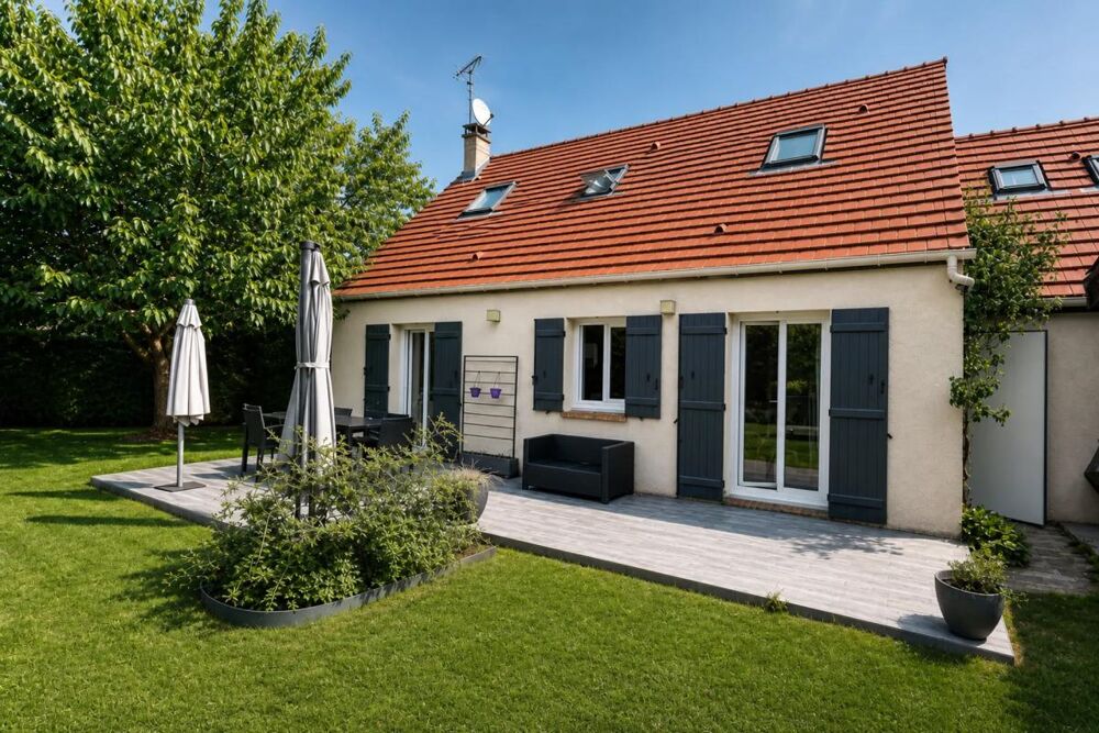 Vente Maison Maison de 5 pièces de 103 m² à La Chapelle-en-Serval La chapelle en serval