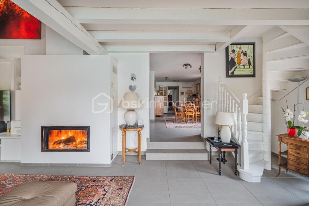 � vendre  Propri�t�/ch�teau Bri�-et-Angonnes (38320)