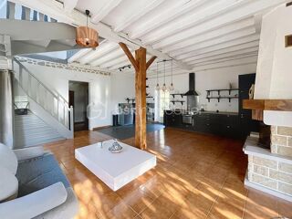  Maison à vendre 6 pièces 196 m²