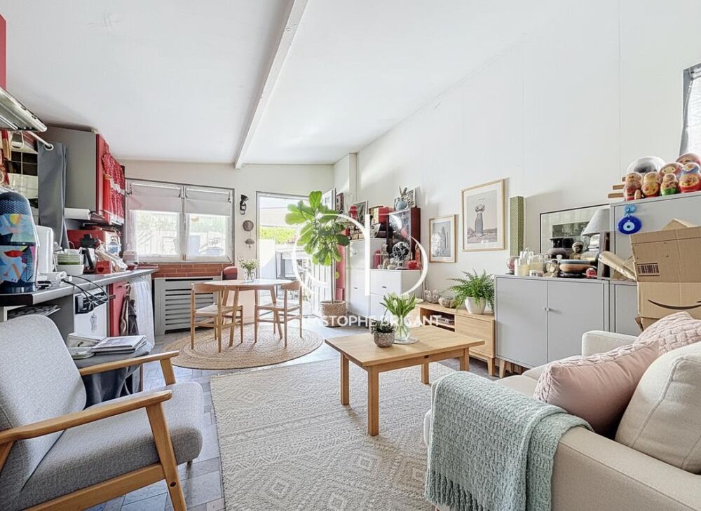 Vente Maison Maison Villejuif 2 pièce(s) 28 m2 avec Jardin Villejuif