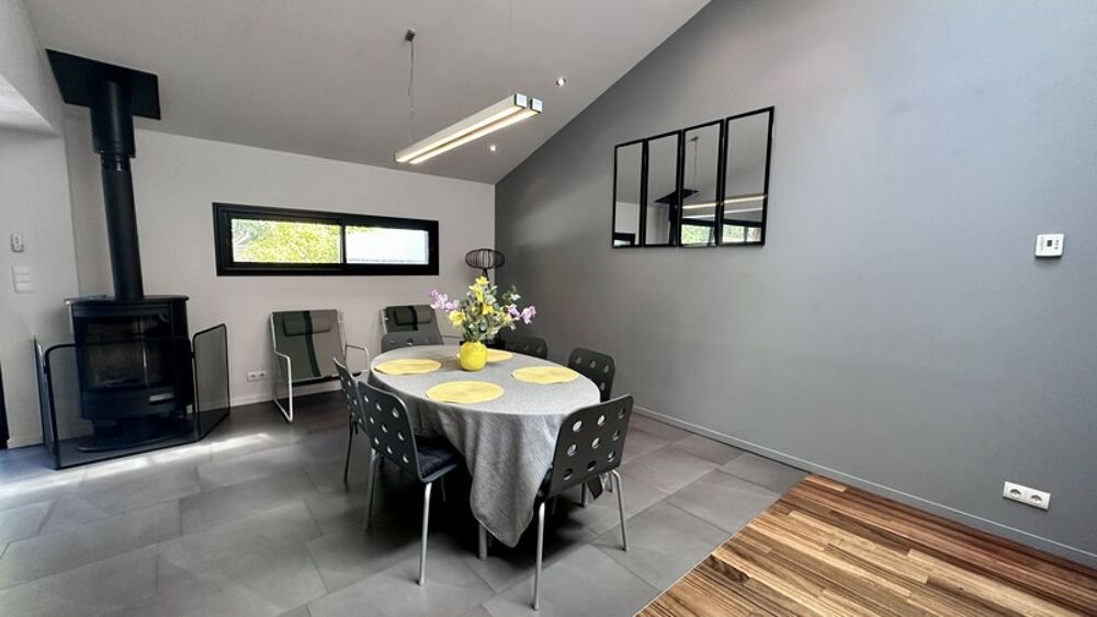 Maison à vendre 7 pièces MARTIGNAS SUR JALLE (33)