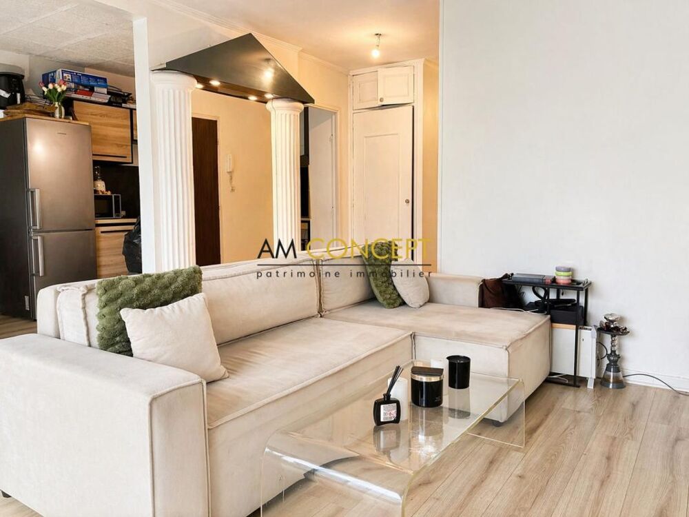 Vente Appartement À vendre - Appartement 2 pièces de 54 m² - Dernier étage La trinite