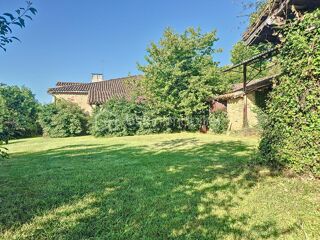  Maison  vendre 10 pices 280 m