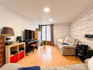  Maison à vendre 10 pièces 230 m²
