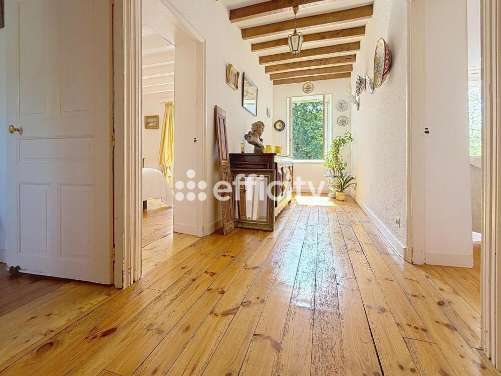 à vendre  Propriété/château Courpière (63120)