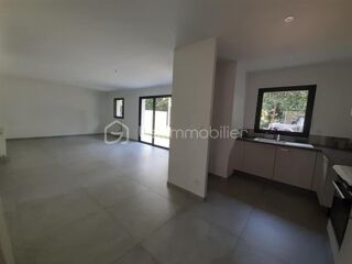  Maison à louer 5 pièces 120 m²