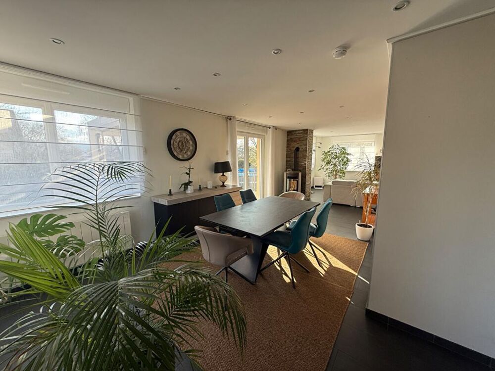 Vente Maison Maison Mandeure 6 pièce(s) 135 m2 Mandeure