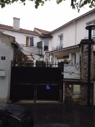  Appartement à louer 2 pièces 27 m²