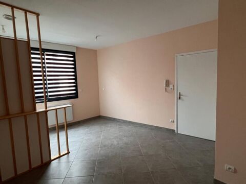 ? &Agrave; LOUER – LOCAL PROFESSIONNEL DE 44 M&sup2; – HAZEBROUCK(59) 550 59190 Hazebrouck