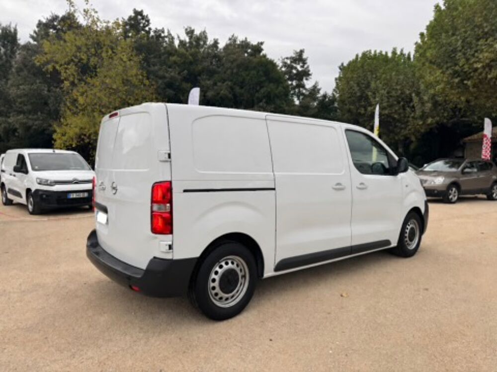 Vivaro Fourgon 120 CV Pack Premium Connect 2023 occasion 84300 Cavaillon