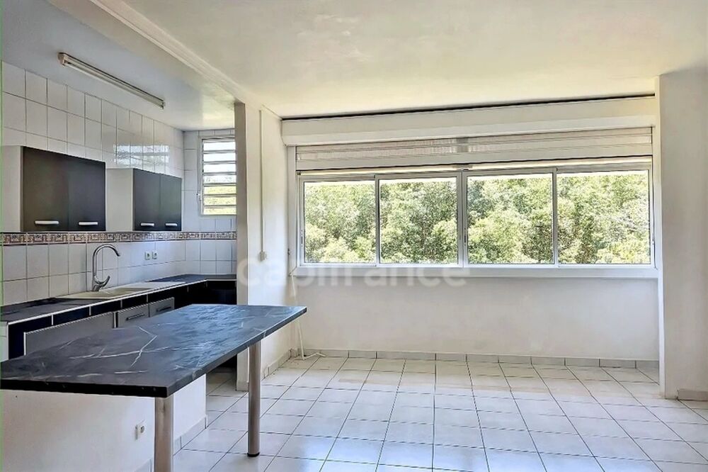 Appartement T2 lumineux au calme  Centre-ville de Cayenne