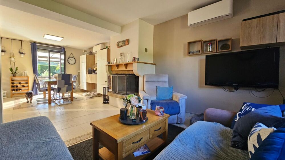 Houdan 15 mn / Maison familiale 5/6 chambres proche toutes commodités