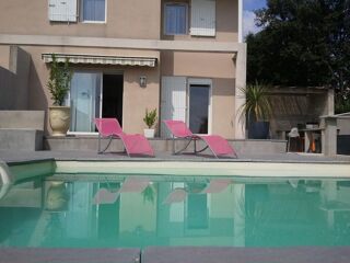 Location Maison Maison de 100m2 à louer sur Nîmes Nimes