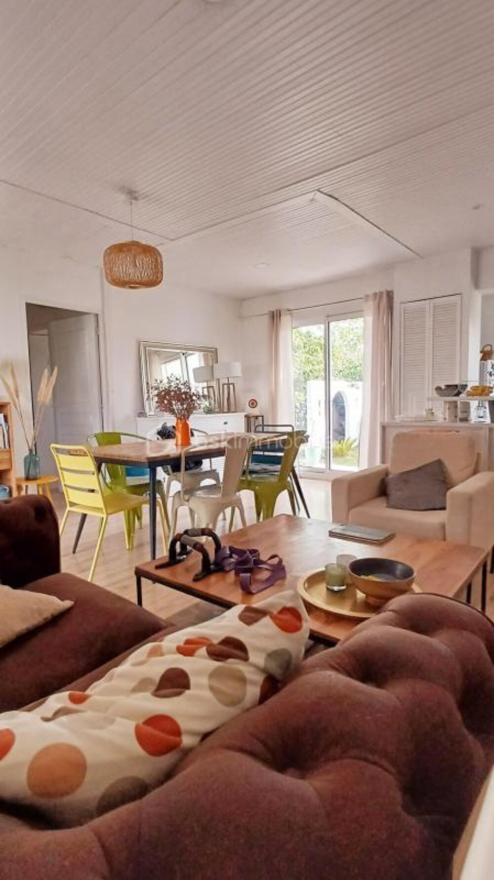 A vendre- Charmante maison avec joli jardin