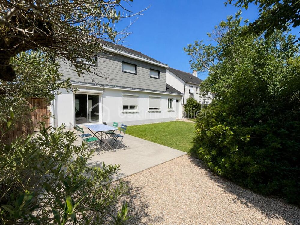Vente Maison MAISON FAMILIALE RÉNOVÉE AVEC PRESTATIONS HAUT DE GAMME – 5 CHAMBRES Nantes