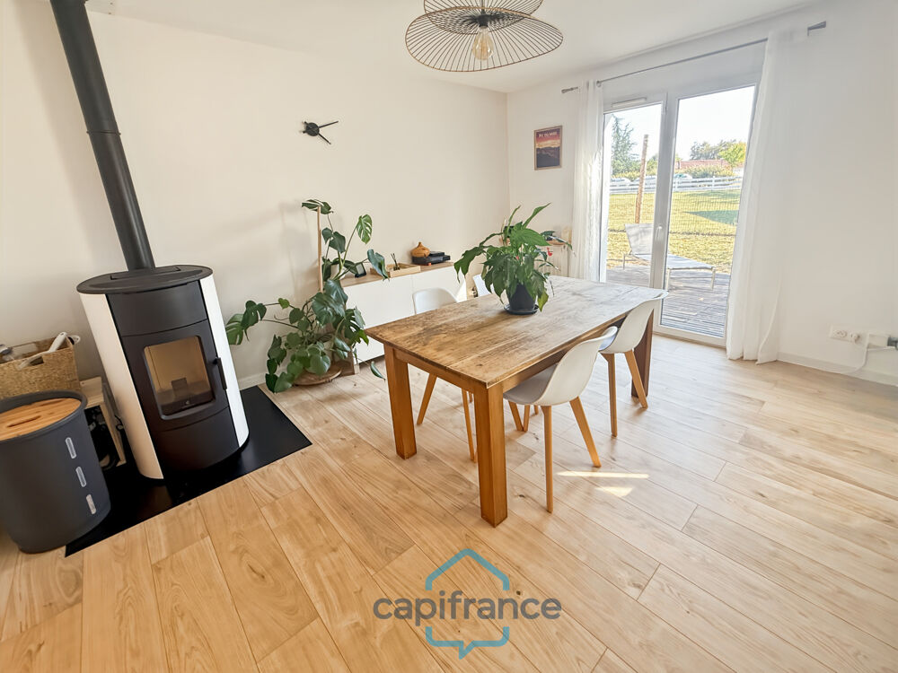 Dpt Landes (40), à vendre CAZERES SUR L'ADOUR Maison contemporaine T4 de 88 m² habitables en plain pied + garage de 20 m² sur 63