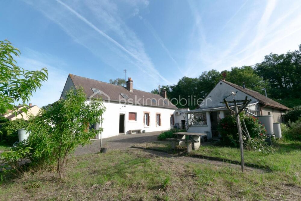 ? Charme de l'ancien & Grand Bain de Nature : Superbe Longère sur 5 000 m² avec Étang