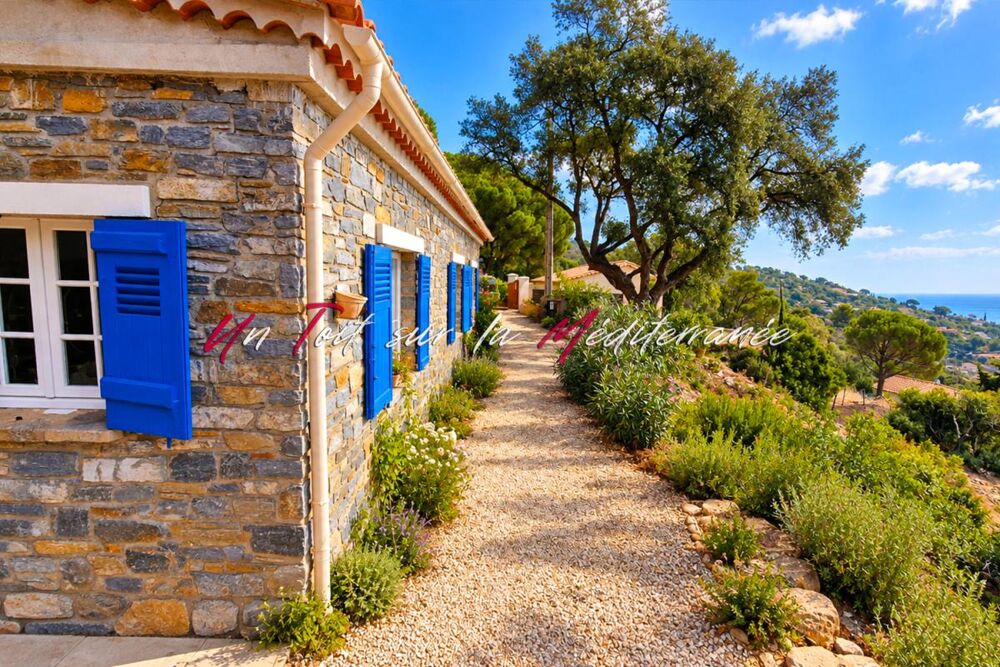 Vente Villa Villa de 206m2, 7 pièces, sur les hauteurs du Lavandou avec vue mer panoramique Le lavandou