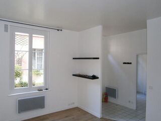  Appartement à louer 1 pièce 26 m²