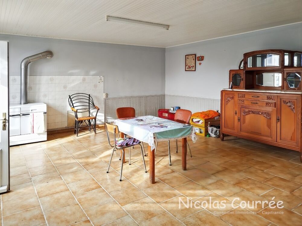 Maison à rénover  191 m²  Fort potentiel  Environnement calme SAINT VINCENT LA CHATRE (79)