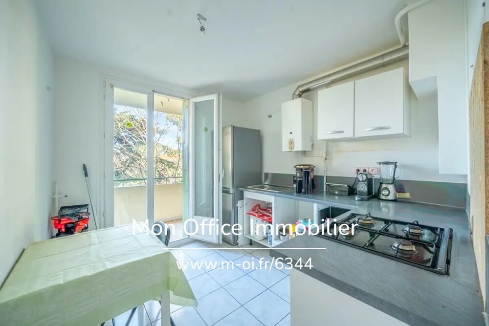 Référence : 6344-MCO - Exclusivité Appartement 1/2 pièces d'une surface de 35 m2 au dernier étage plus parking privatif et cave
