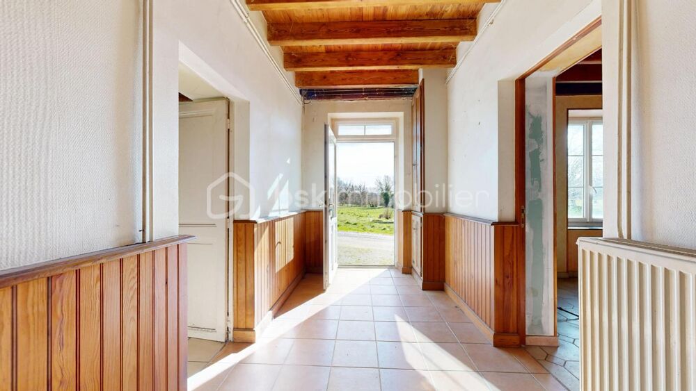 Grande maison de campagne 200 m² avec dépendances et terrain  Magnac-Laval