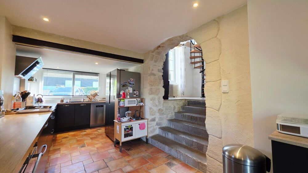 Vente Maison BOURGES MAISON 100.6M² 4 PIECES JARDIN Bourges