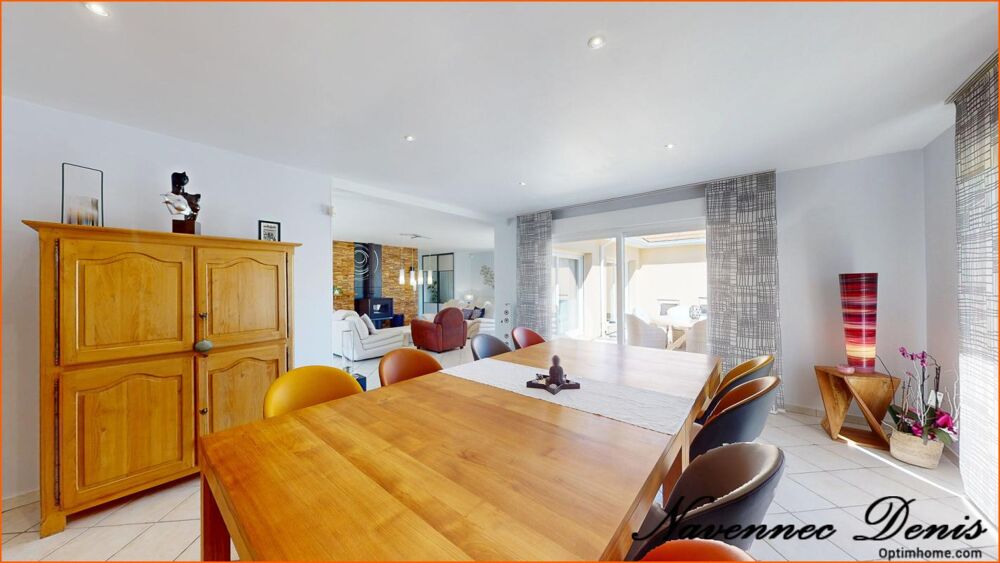 Vente Maison Plain-pied récent de 215 m² – Volumes rares, 4 chambres, sous-sol complet – Proche A13 Bourg achard