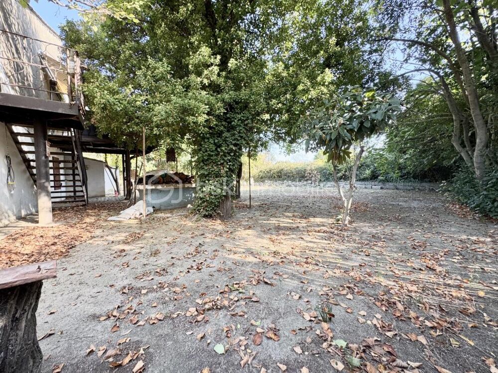 Vente Maison NISSAN-LEZ-ENSERUNE – MAISON VIGNERONNE 141 m² – TERRAIN 810 m² – ATELIER 40 m² – 2 GARAGES –  2 TERRASSES Nissan lez enserune