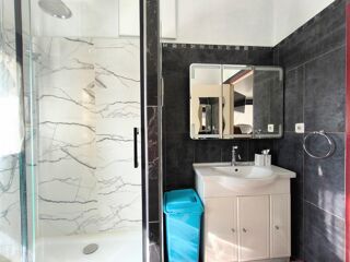  Appartement � vendre 2 pi�ces 65 m�