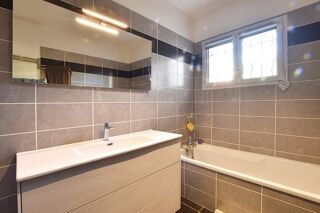  Villa � vendre 5 pi�ces 125 m�