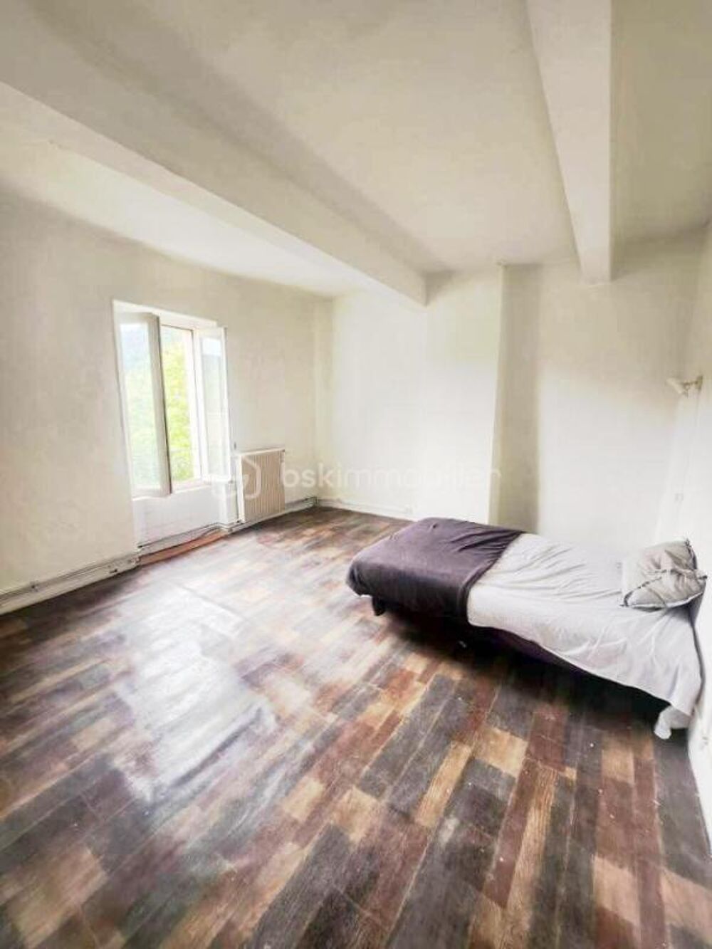 Maison de village avec petit extérieur