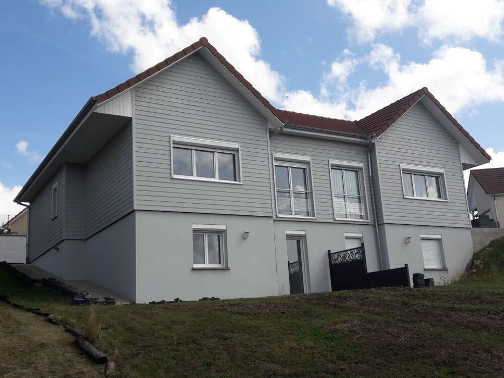 Maison de 100m2 à louer sur Larnod