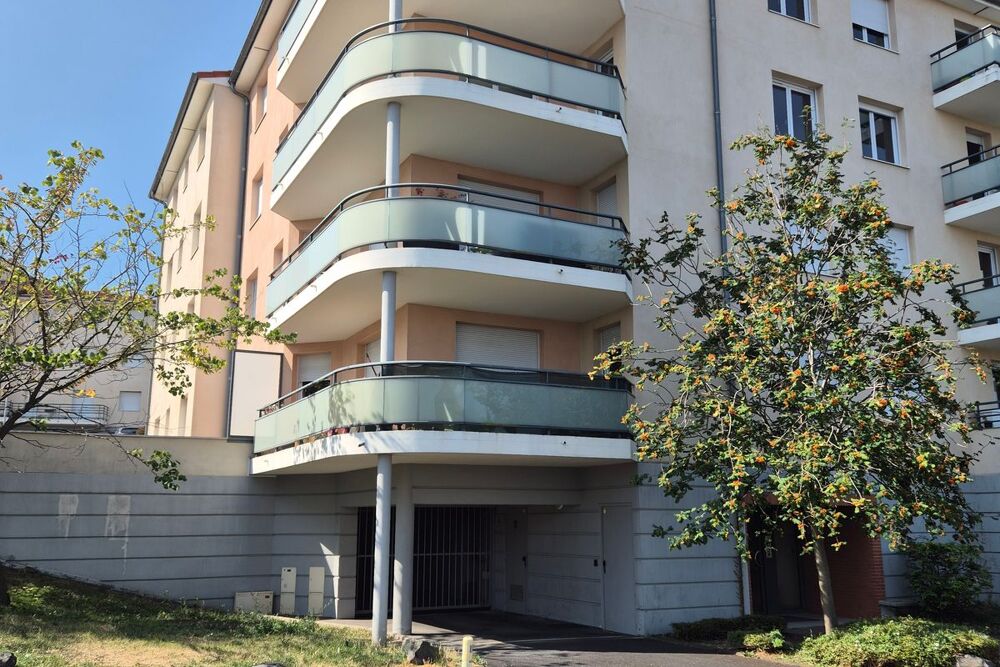 RESIDENCE CLOVIS HUGUES 2 - 3 PIECES BALCON GARAGE CAVE - ORADOU