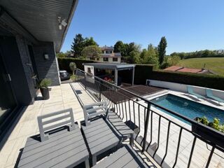  Maison � vendre 7 pi�ces 210 m�