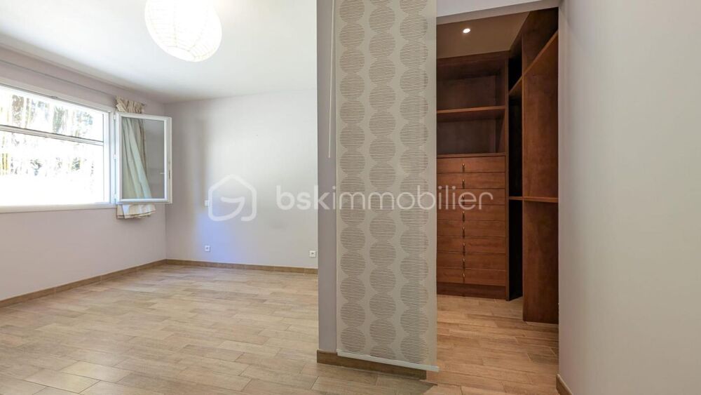Vente Maison Maison plain-pied DPE A - 4 chambres - Terrain clos 1300 m² - Lucgarier, 5 min de Soumoulou Lucgarier