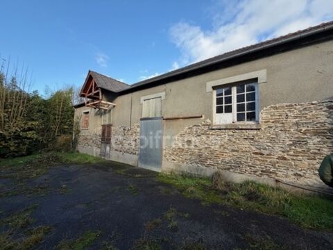 EXCLUSIVIT&Eacute; - ENTREPOT / HANGAR / BUREAUX - CARHAIX PLOUGUER (29) 109900 29270 Carhaix plouguer